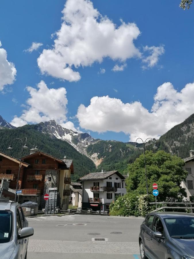 Appartamento Courma House Courmayeur Esterno foto