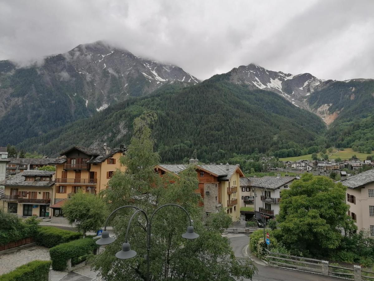 Appartamento Courma House Courmayeur Esterno foto